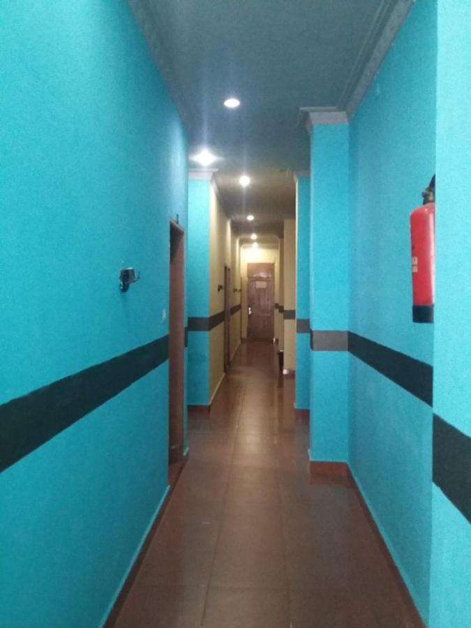 Reddoorz Near Yuki Simpang Raya Mall Medan 2 Екстериор снимка