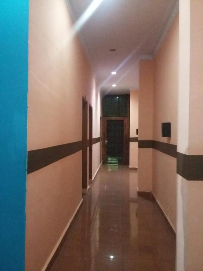 Reddoorz Near Yuki Simpang Raya Mall Medan 2 Екстериор снимка
